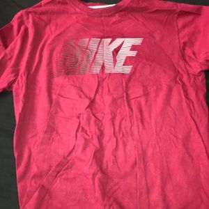 Nike T-shirt